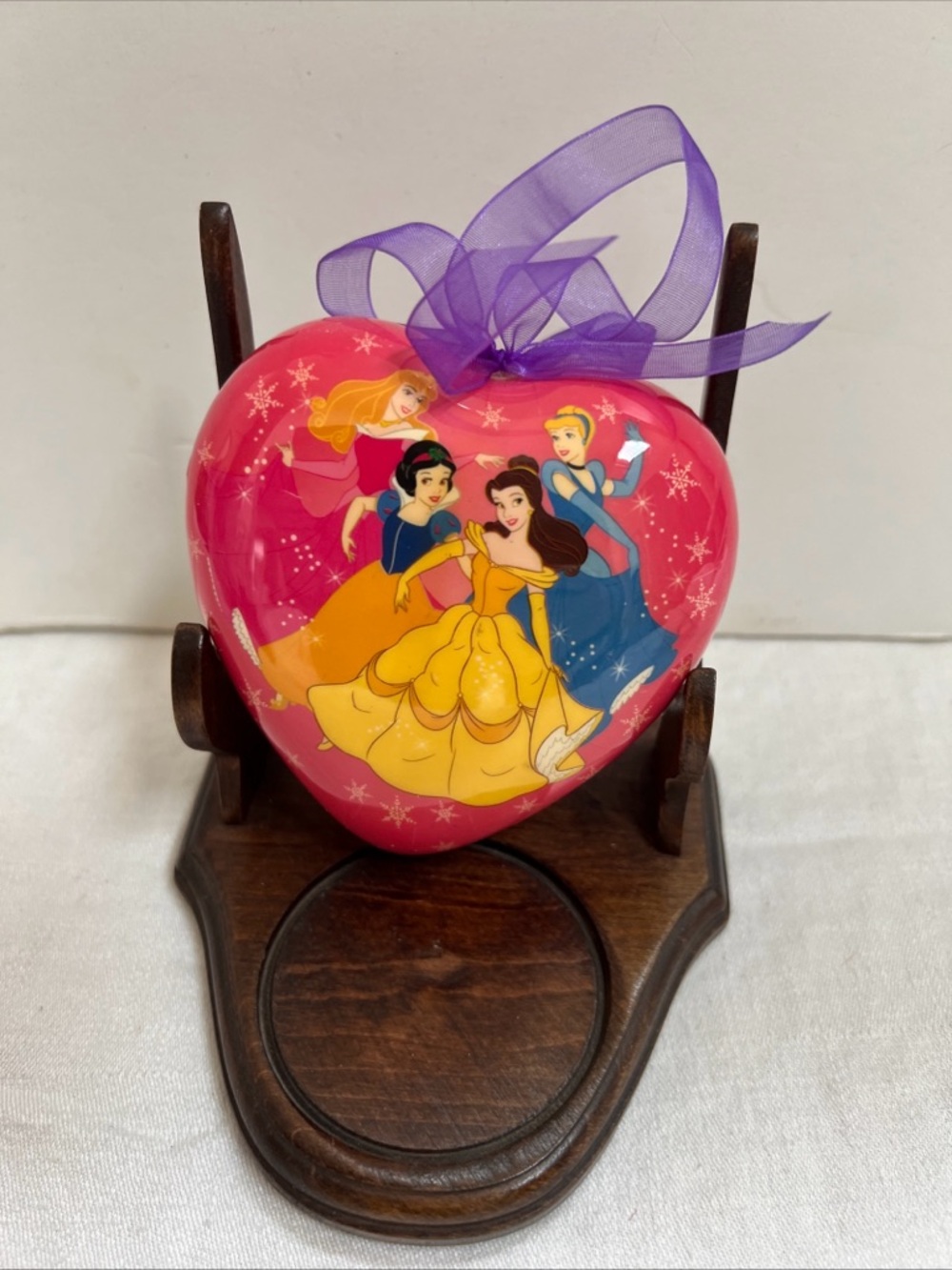 Disney Princesses Ornament Heart Shape Cinderella Snow White Belle Aurora Ribbon